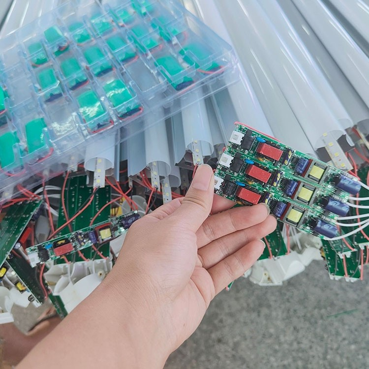 battery powered tube light