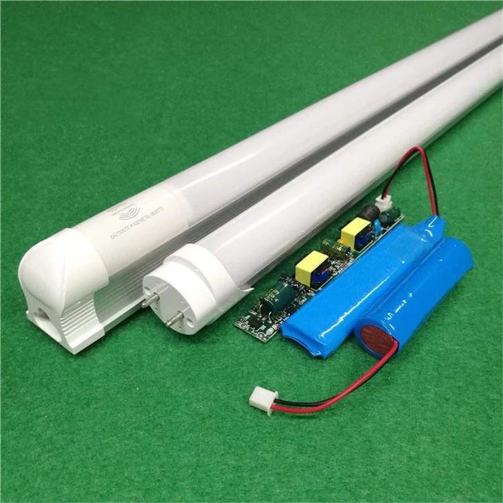 Rechargeable Fluorescent Lamp