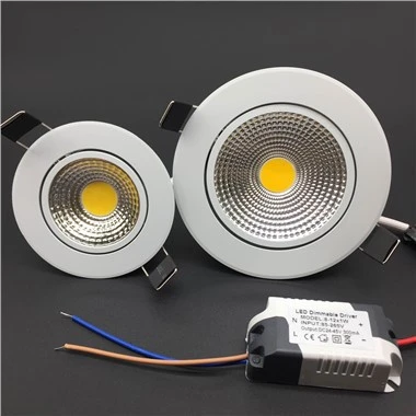 Led niður ljós á baðherbergi