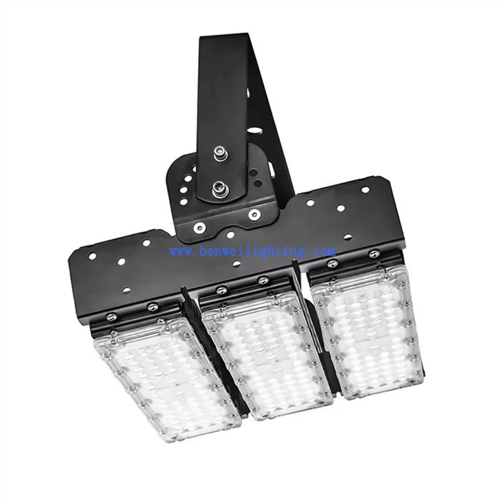 Large stadium light (5)